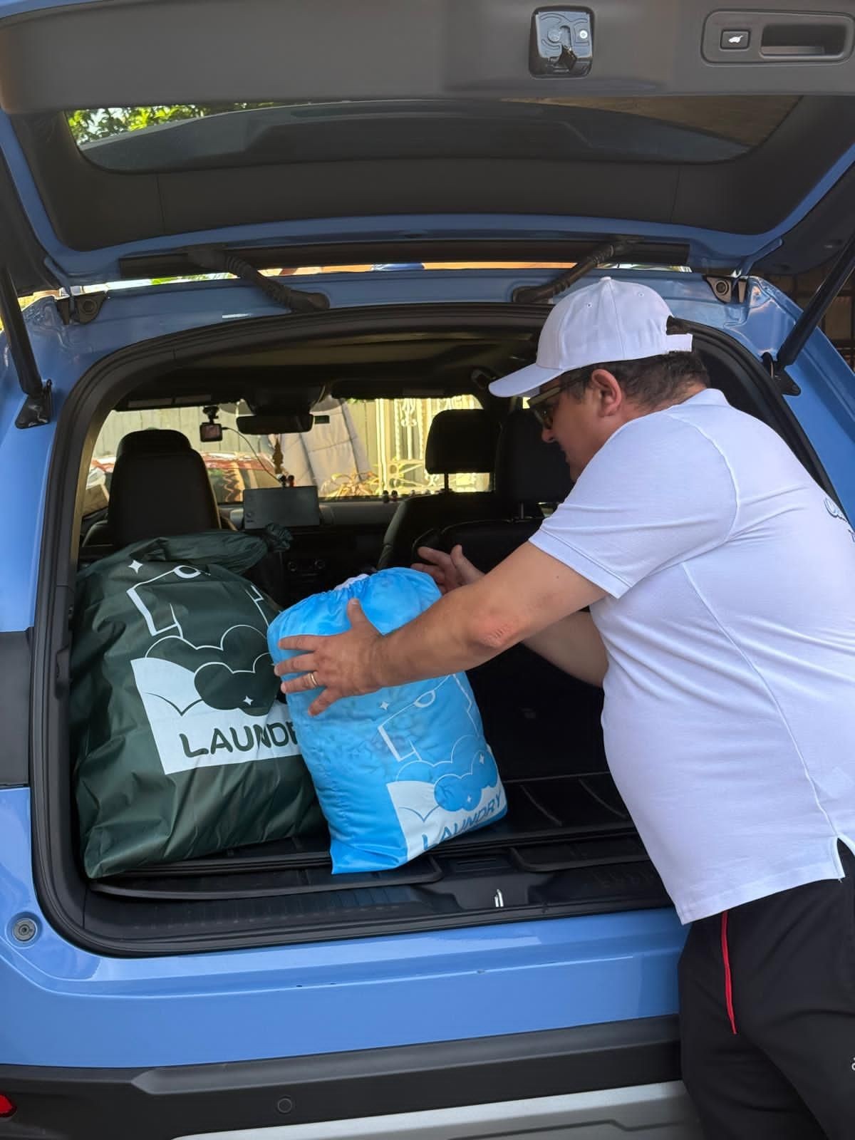Recogida de ropa a domicilio, lavado de ropa, laundry service, laundry, wash and fold